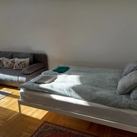 Apartament Terg *